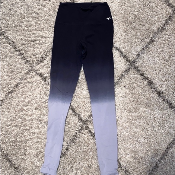 Victoria Secret gym leggings - Picture 1 of 5